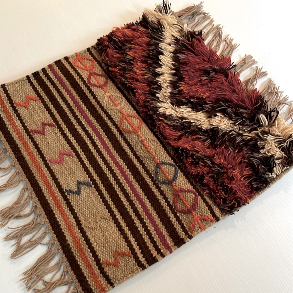 NWOT Pottery barn rug sample nwot Boho table top